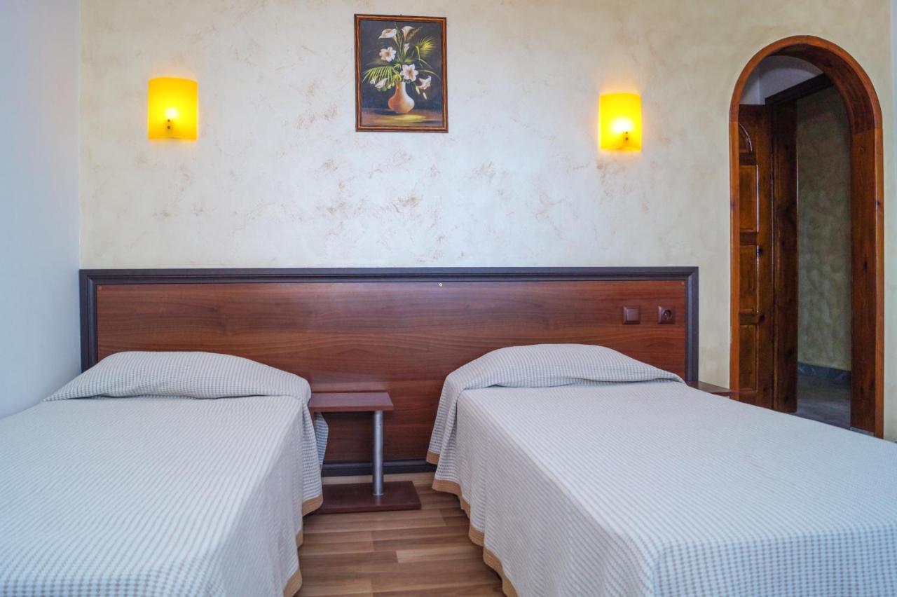 Chrystal Guest House Obzor Extérieur photo