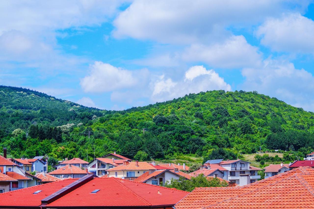 Chrystal Guest House Obzor Extérieur photo